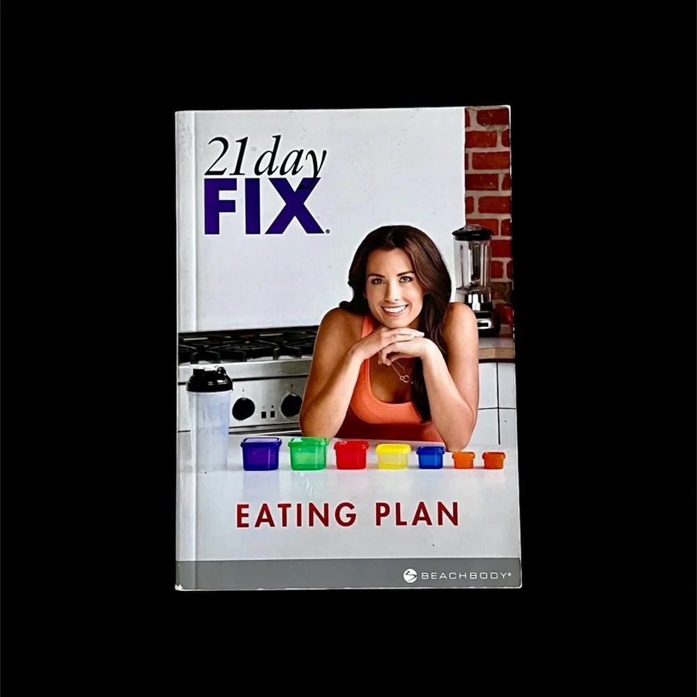 Beach Body 21-Day FIX Eating Plan & 2-Disc Set 
& Martha’s Vineyard Diet Detox - Picture 5 of 6